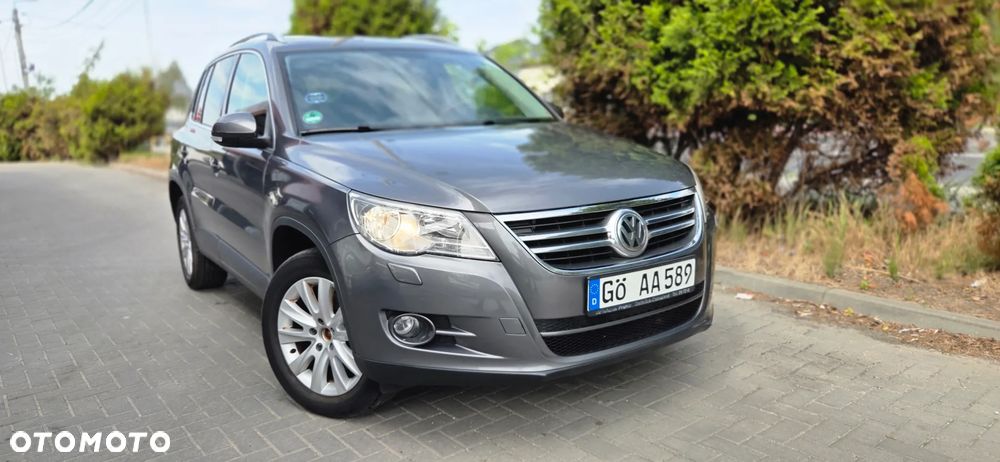 Volkswagen Tiguan 2.0 TDI DPF BlueMotion Technology Exclusive - 20