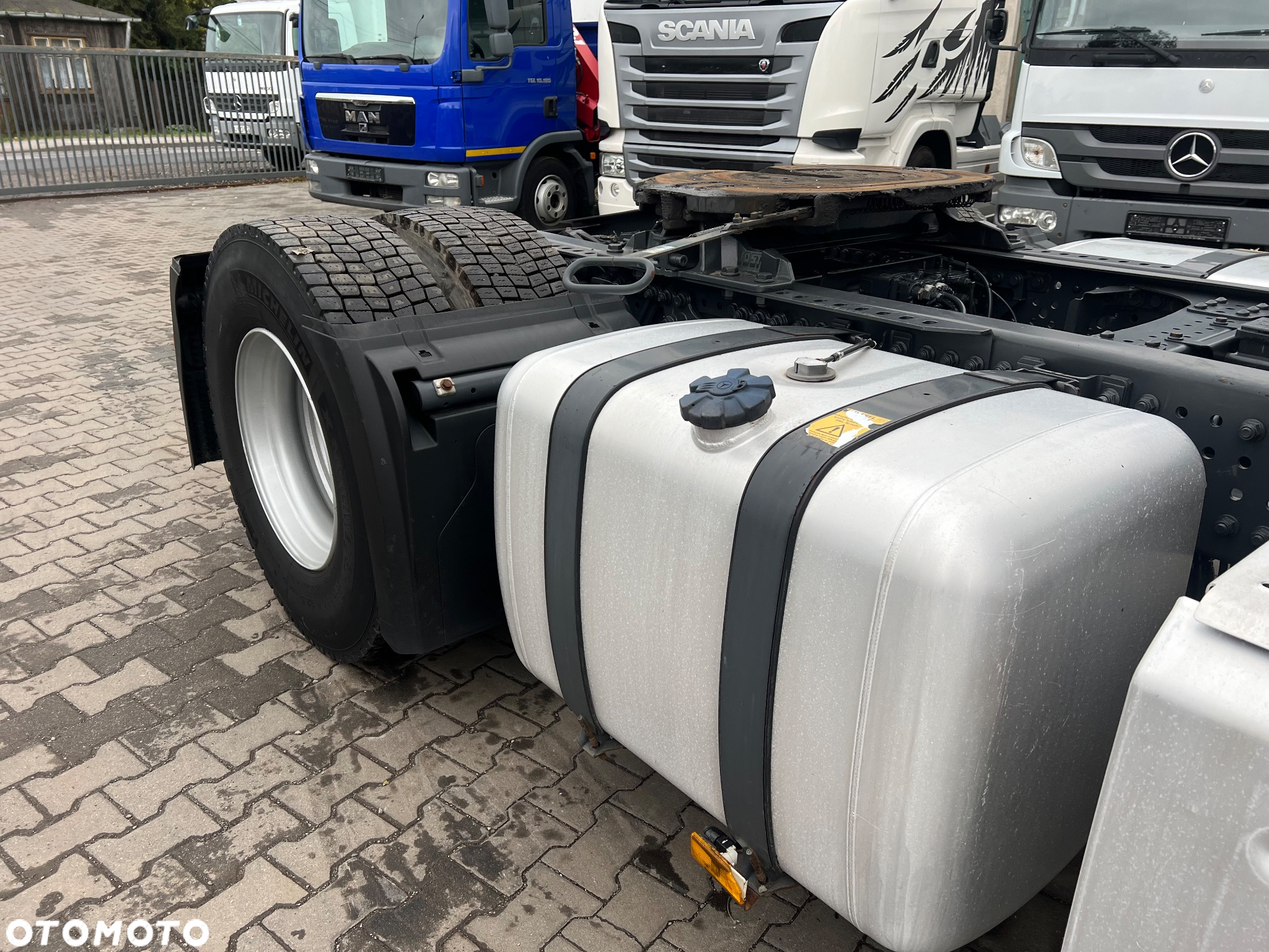 Mercedes-Benz ACTROS 1845 - 17
