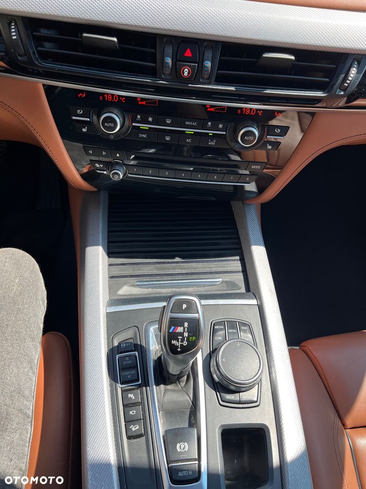 BMW X5 - 22
