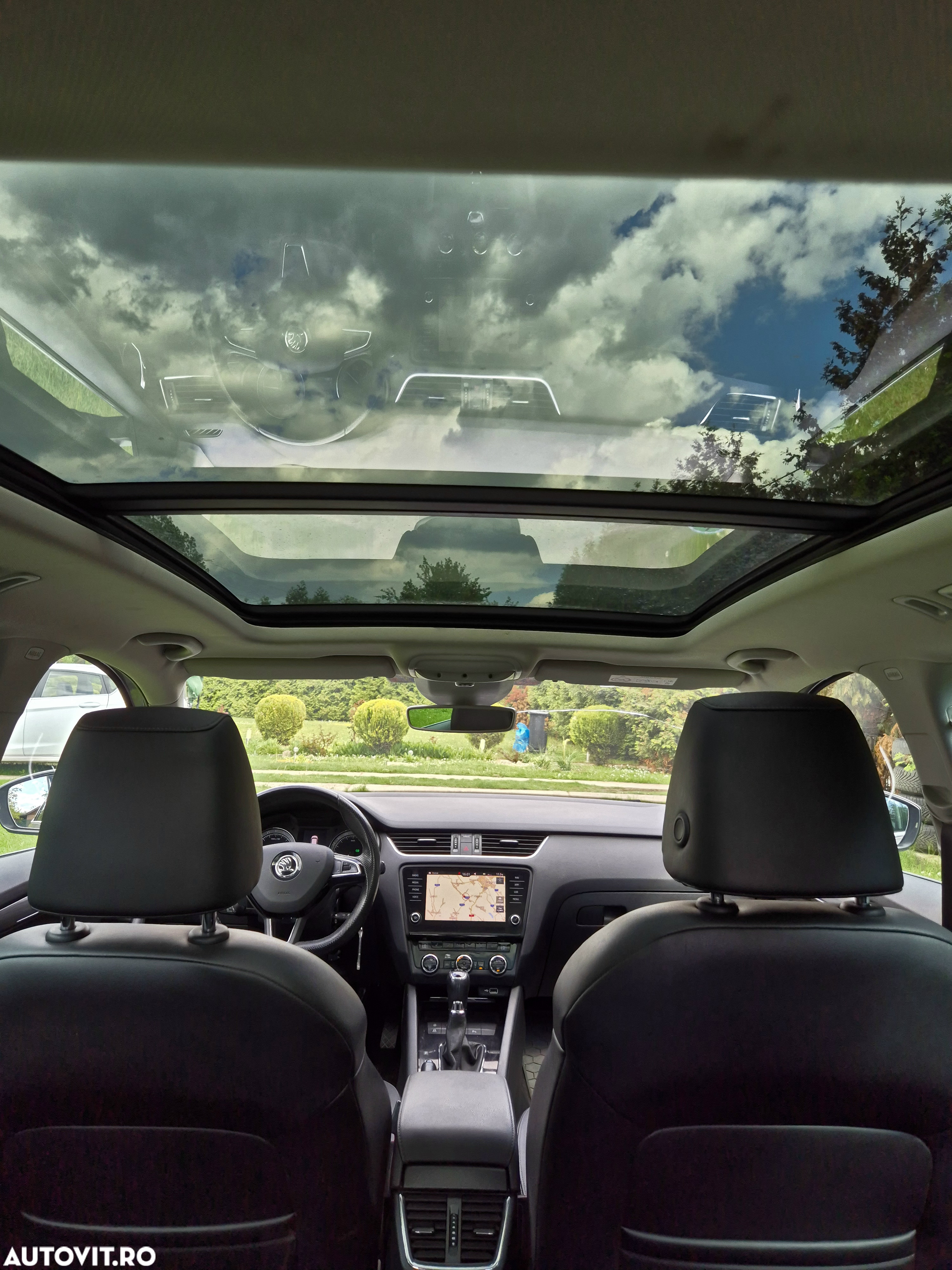 Skoda Octavia 2.0 TDI DSG First Edition - 7