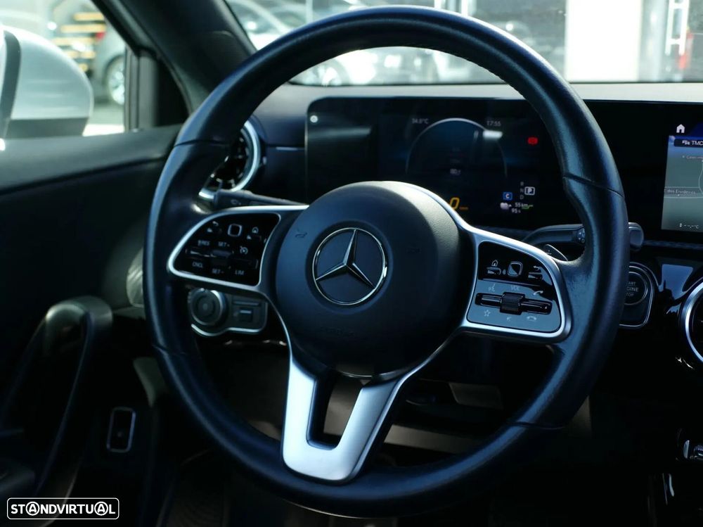 Mercedes-Benz A 250 e Style Plus - 34