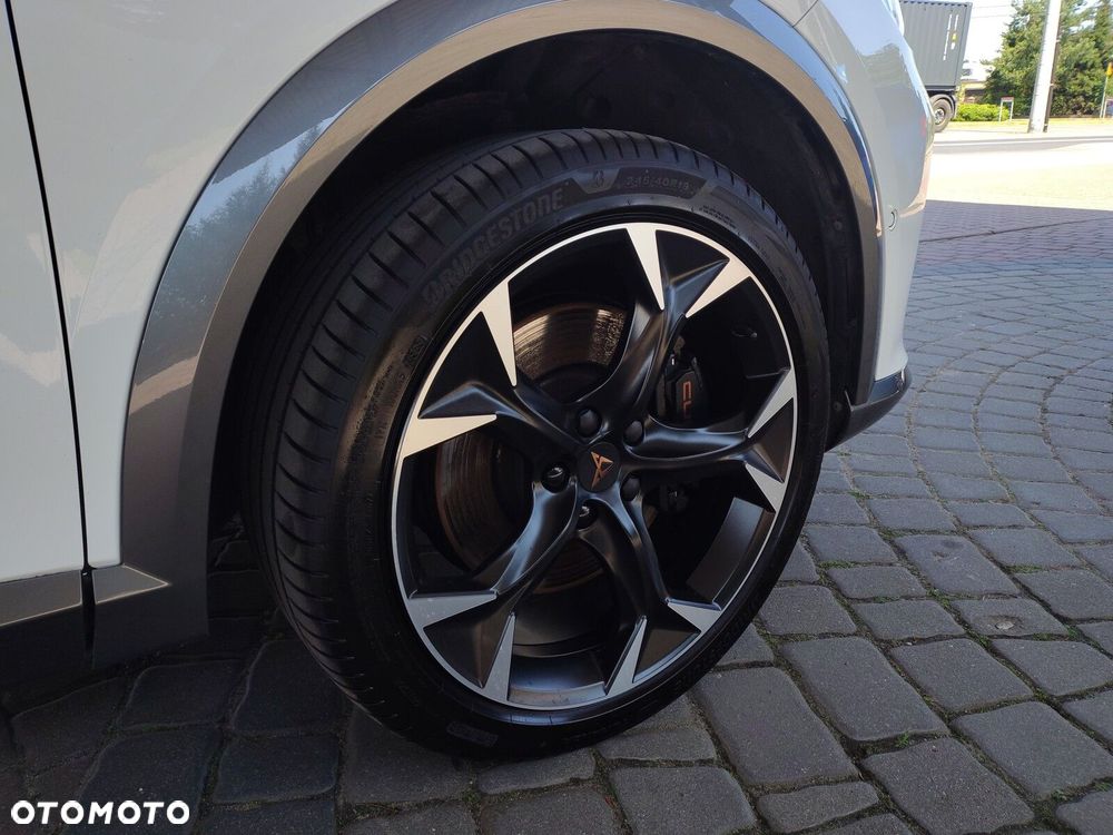 Cupra Formentor 1.4 e-Hybrid VZ DSG - 9