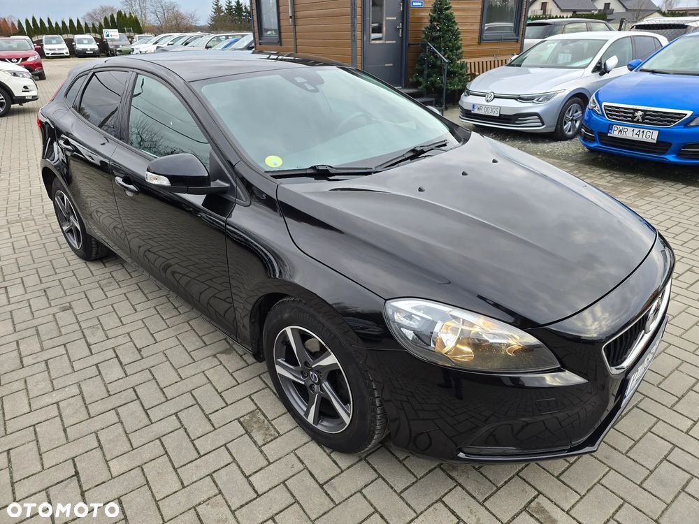 Volvo V40 - 2