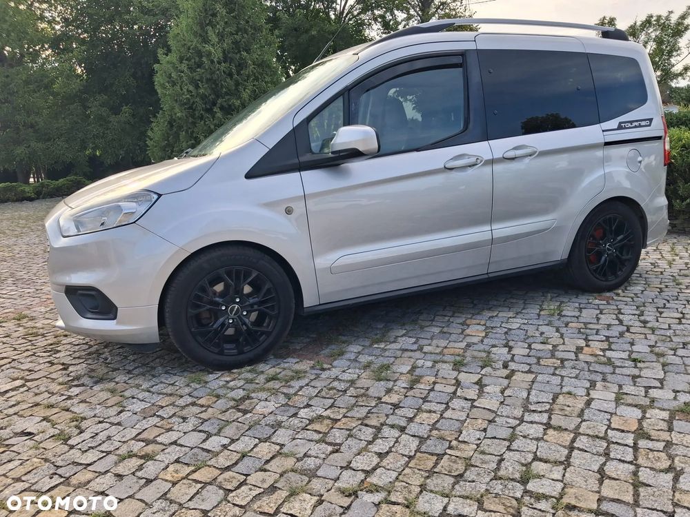 Ford Tourneo Courier - 7