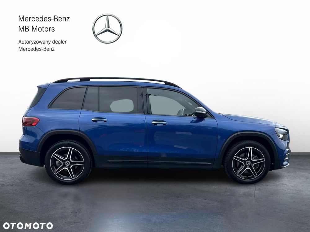 Mercedes-Benz GLB 200 AMG Line 7G-DCT - 7