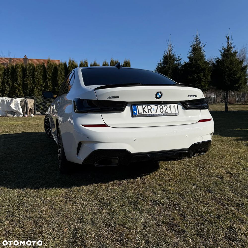 BMW Seria 3 330i xDrive M Sport - 6