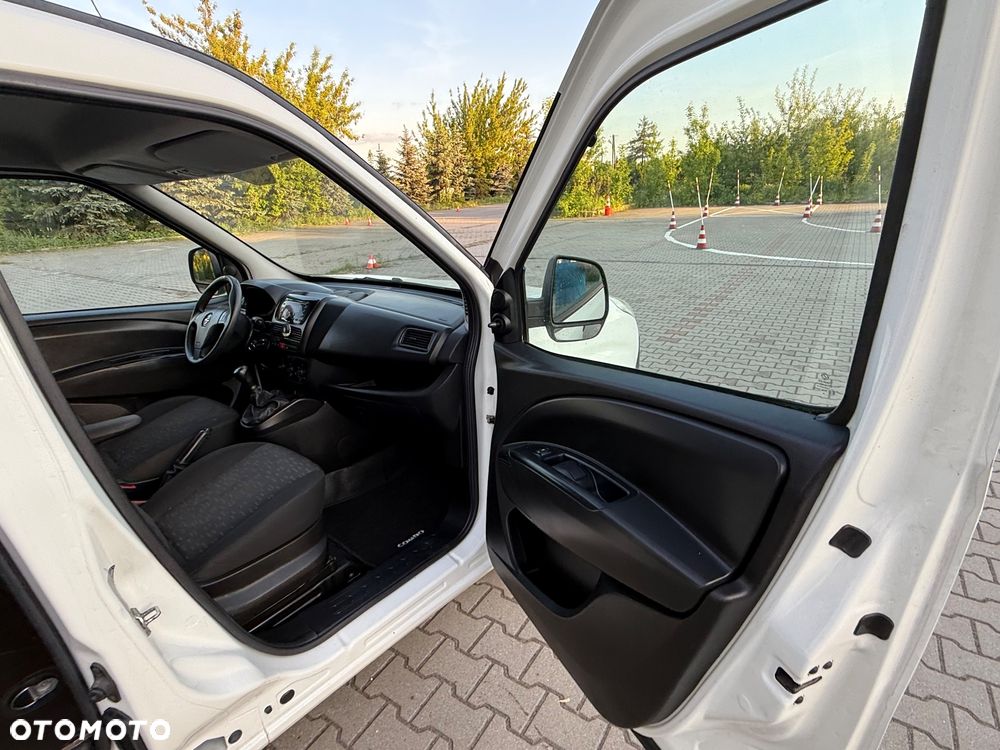 Opel COMBO 1.3 - 34
