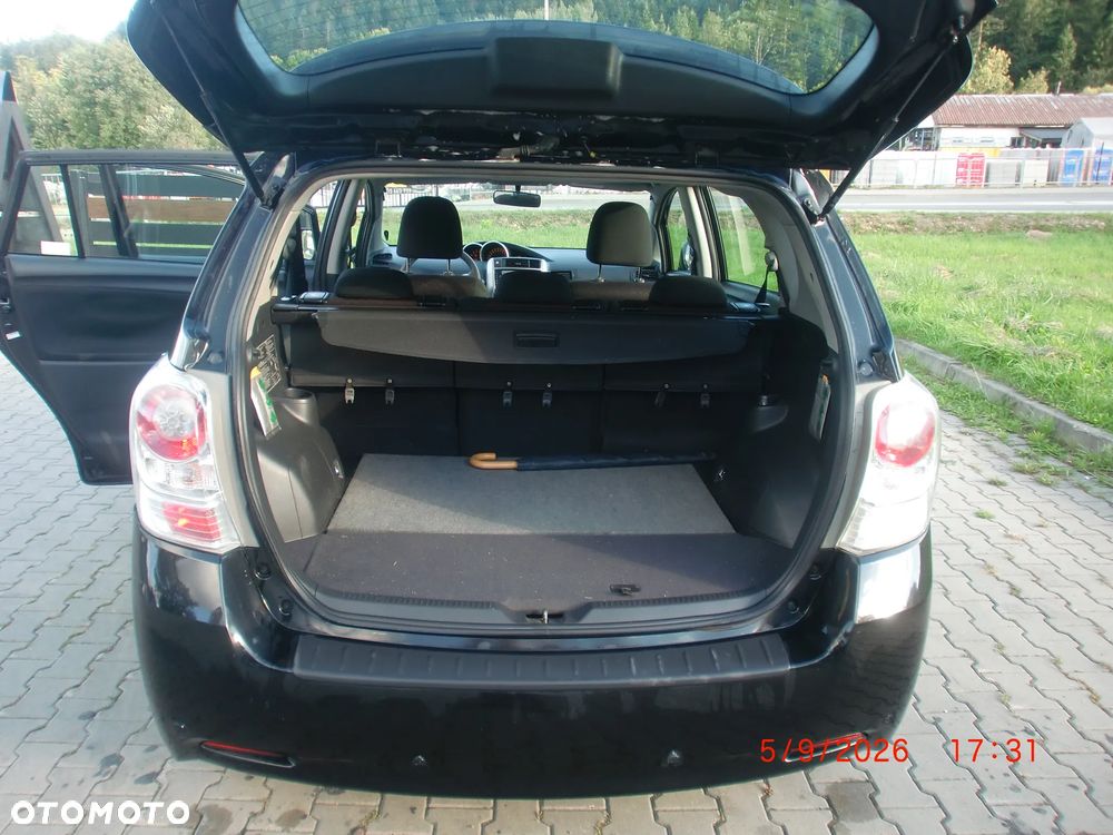 Toyota Verso 2.0 D-4D Sol plus - 7