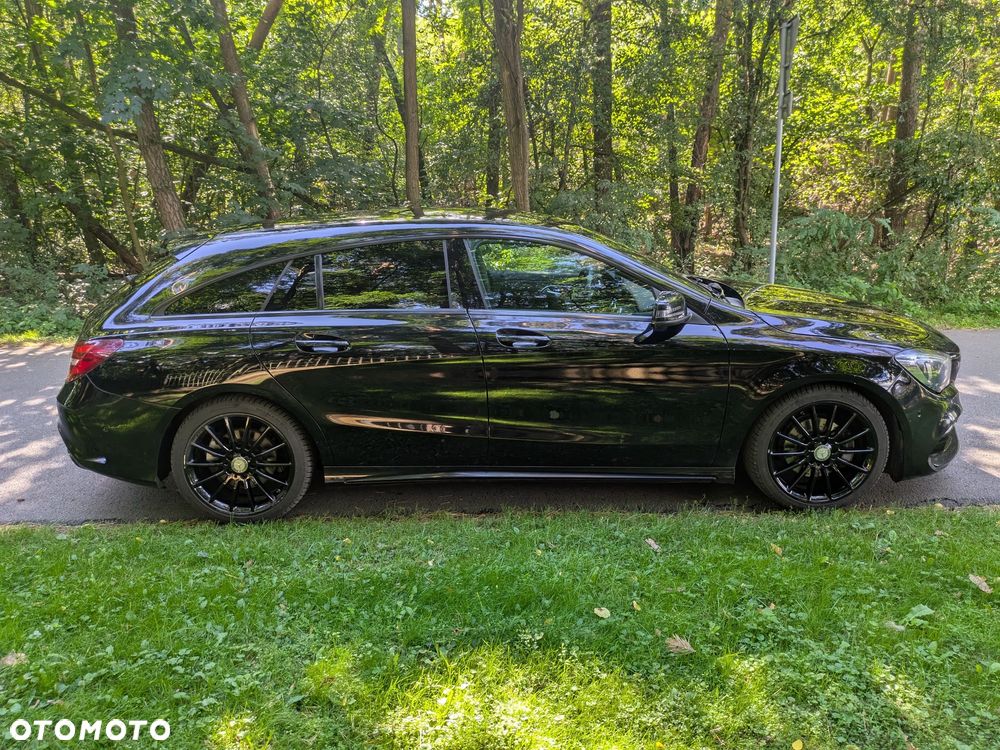 Mercedes-Benz CLA 200 d 7G-DCT AMG Line - 4