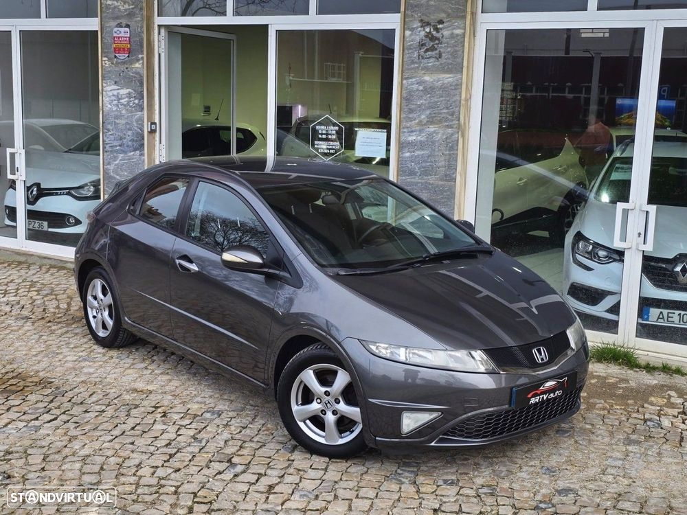 Honda Civic 1.4 i-VTEC Elegance - 3