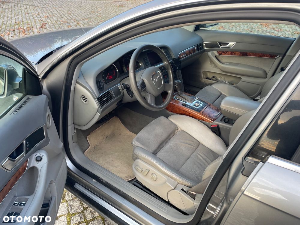 Audi A6 Avant 4.2 quattro tiptronic - 9