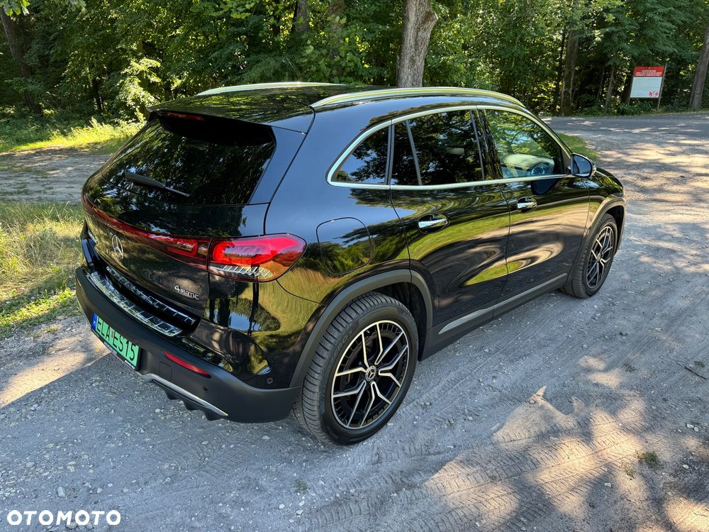 Mercedes-Benz EQA 350 66.5kWh 4-Matic AMG Line - 16