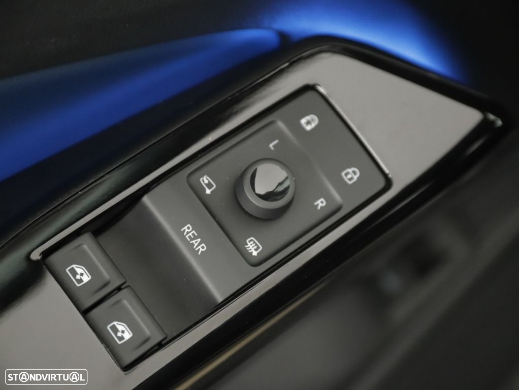 VW ID.4 77 kWh GTX - 36