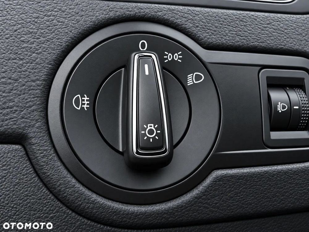 Volkswagen Polo - 18