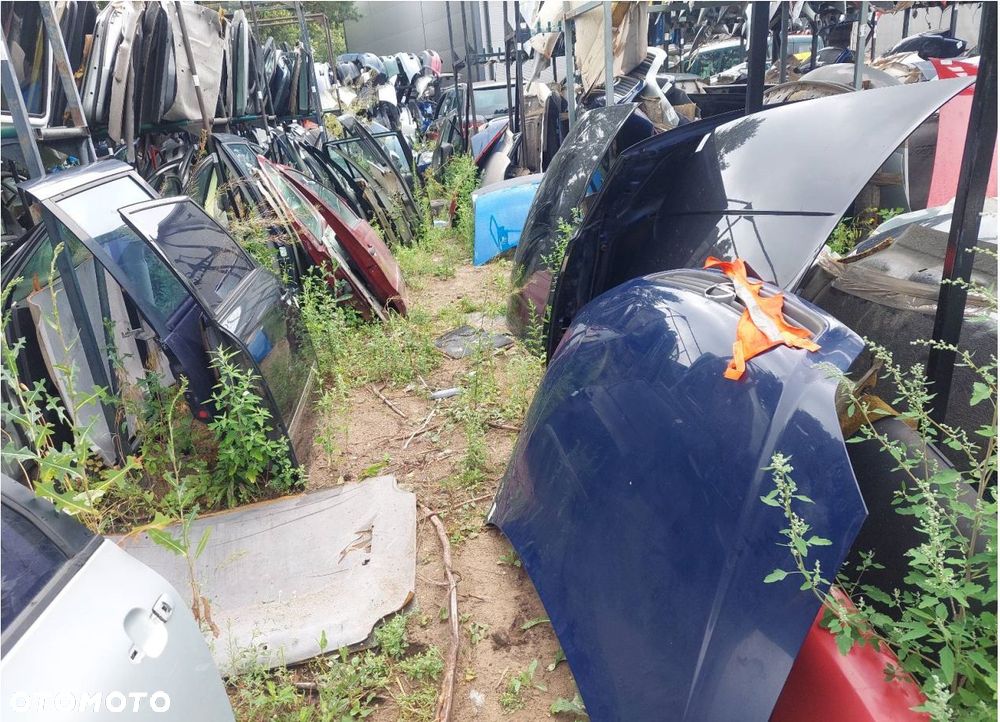 MASKA POKRYWA SILNIKA OPEL ASTRA G Z20Z - 3