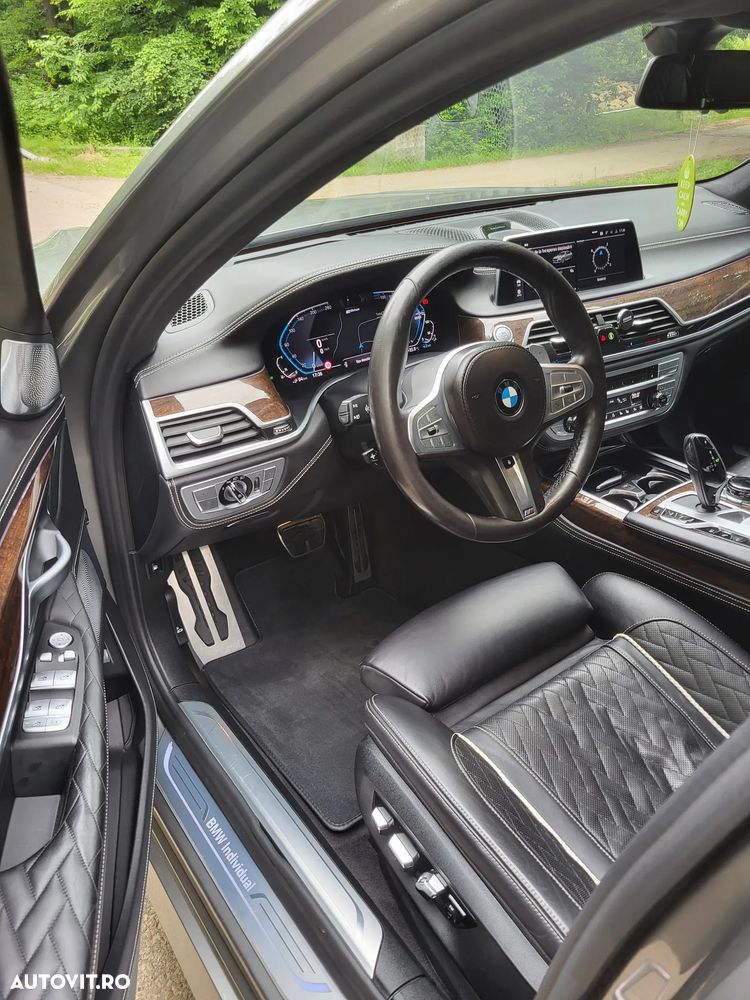 BMW Seria 7 - 18