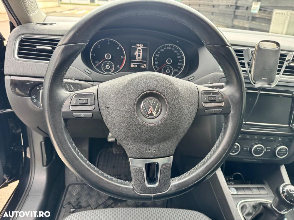 Volkswagen Jetta 1.6 TDI CR DPF Comfortline - 8