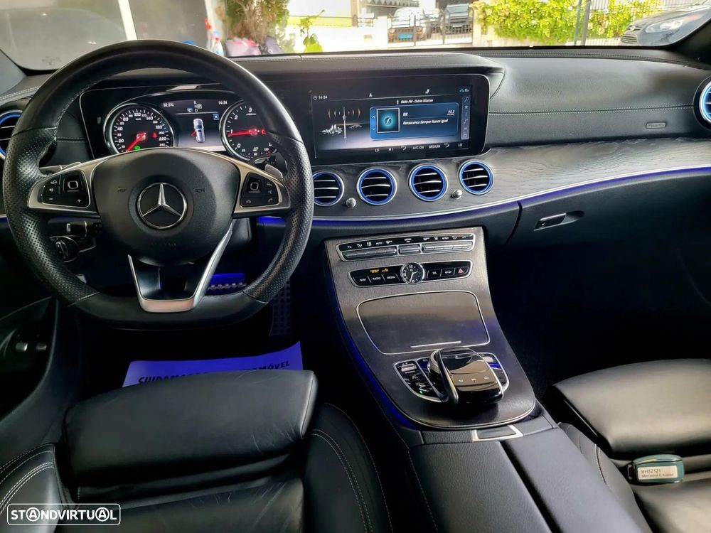 Mercedes-Benz E 220 d AMG Line - 32