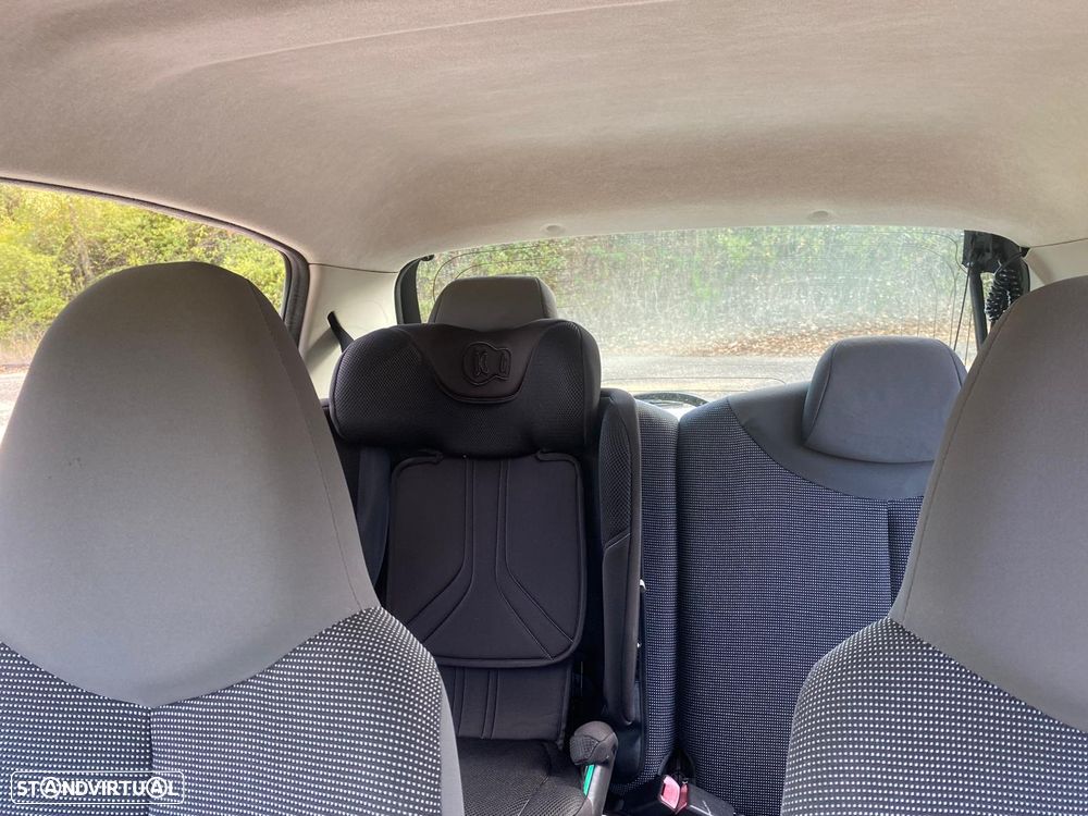 Peugeot 107 1.0 Trendy - 15