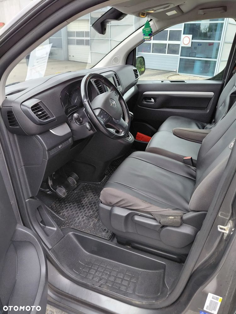 Opel Vivaro - 19