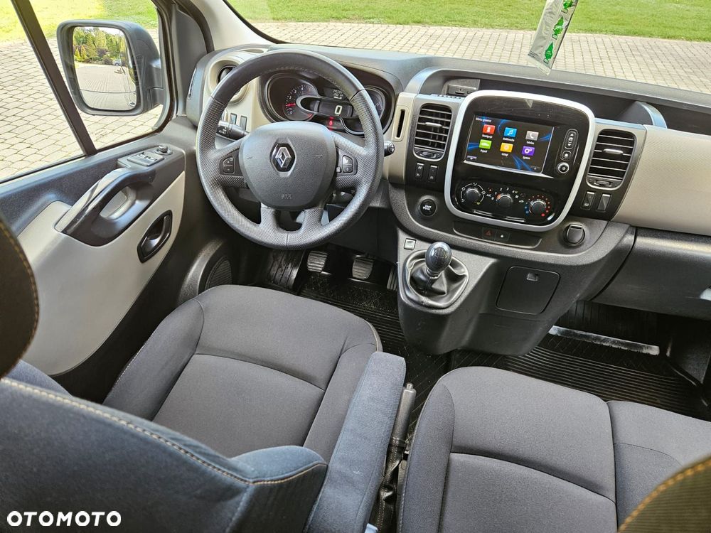 Renault Trafic - 24