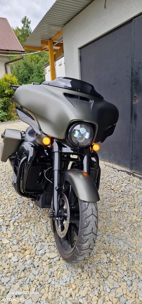 Harley-Davidson Touring Street Glide - 11