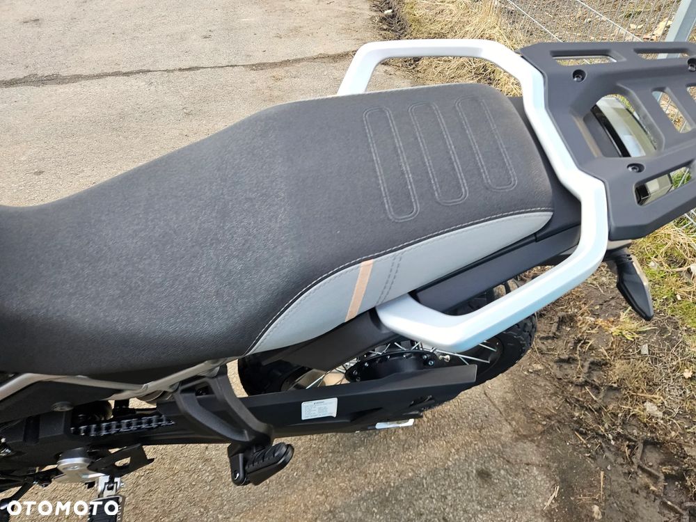 CFMoto MT - 13