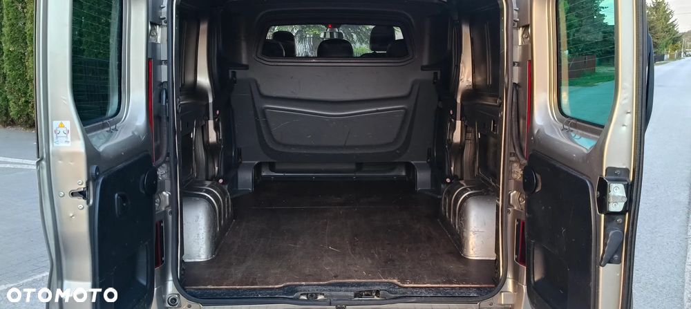 Opel VIVARO L2H1 DŁUGI 5 OSOBOWY LONG - 18