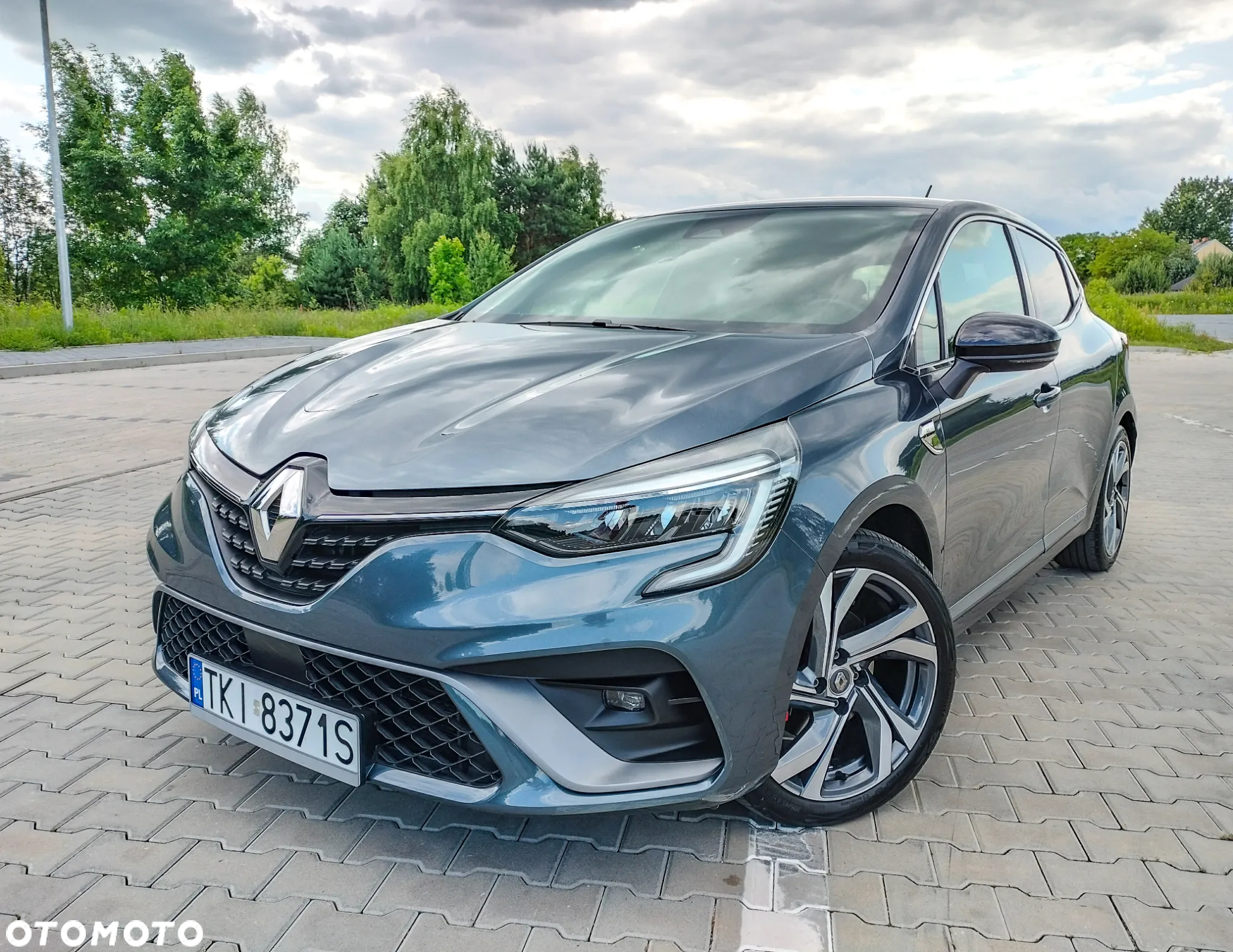 Renault Clio 1.6 E-TECH R.S Line - 3