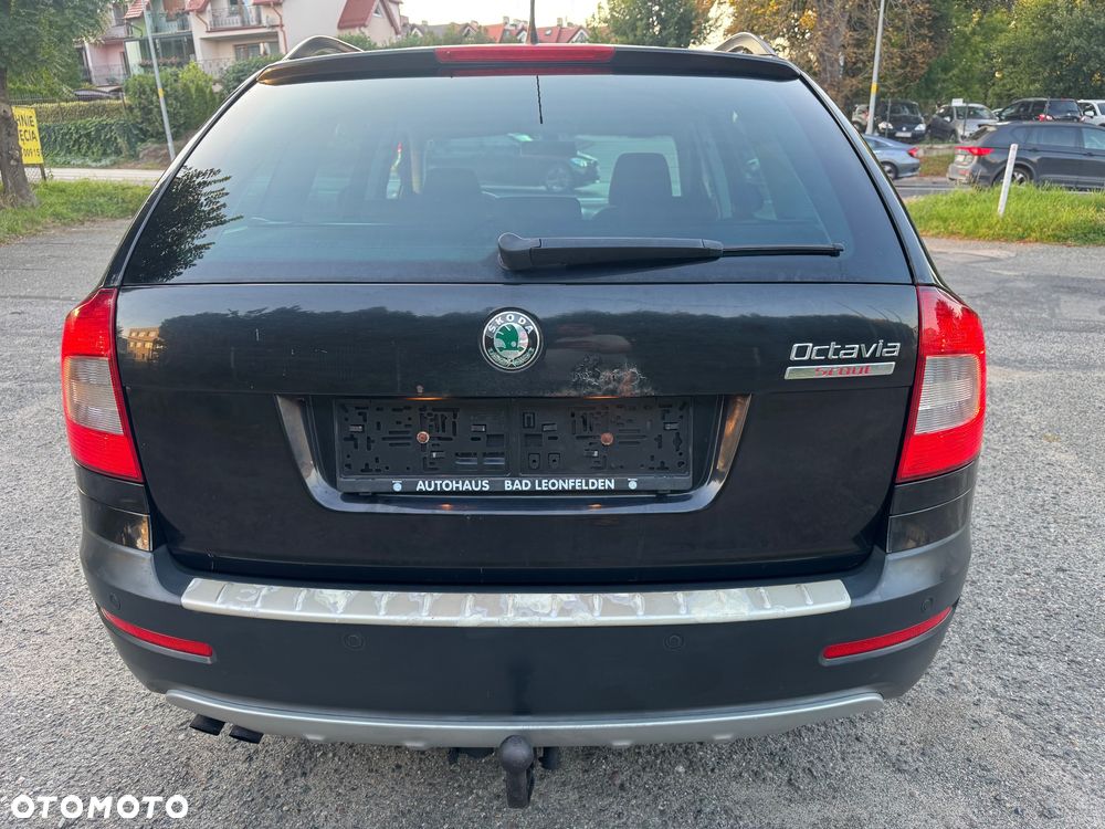 Skoda Octavia Combi 2.0 TDI DPF Scout 4x4 - 7