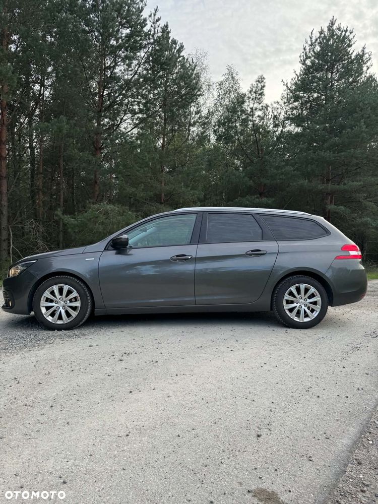 Peugeot 308 - 24