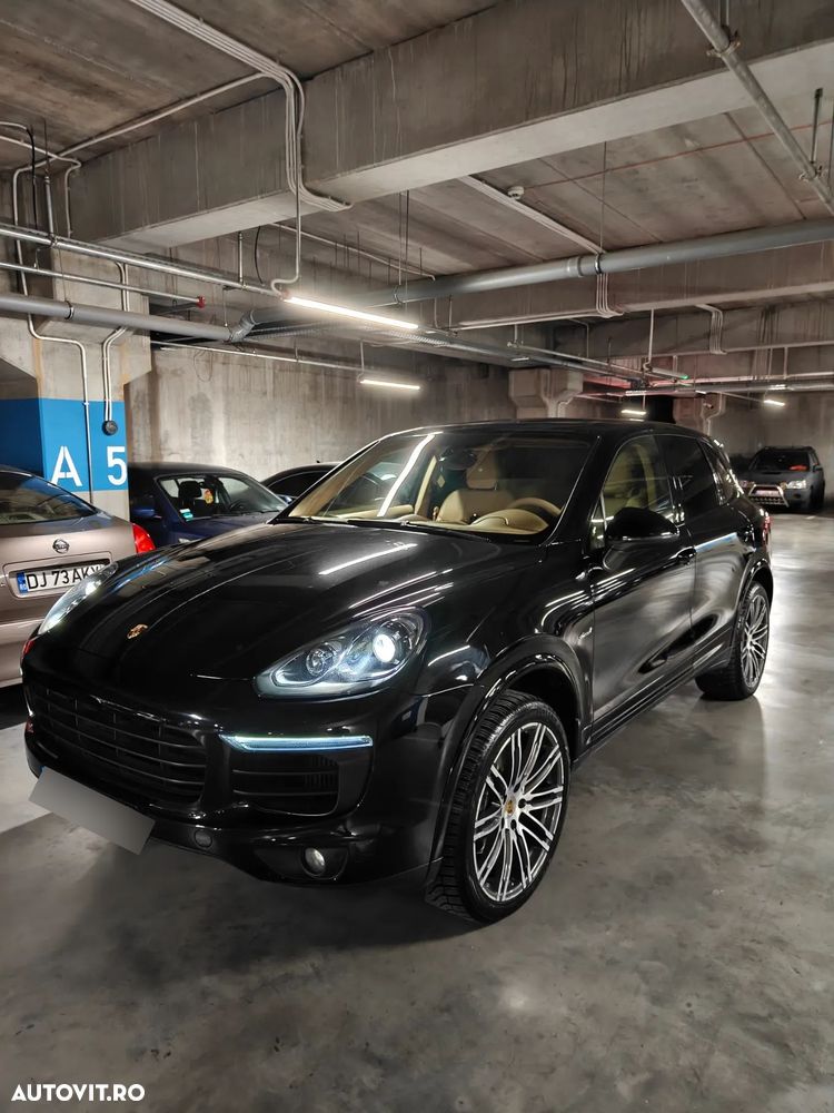 Porsche Cayenne 3.0 L - 2