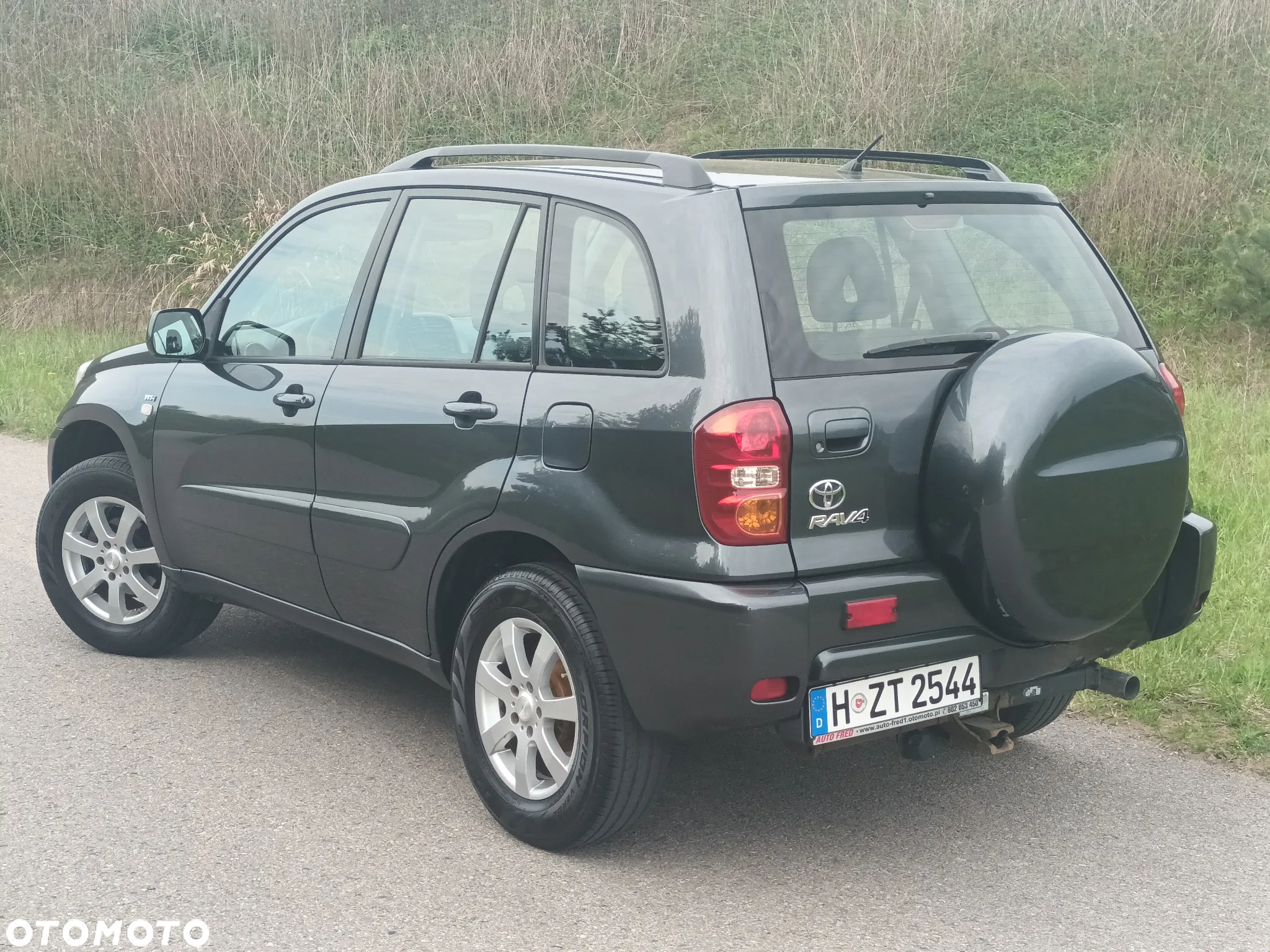 Toyota RAV4 1.8 VVT-i Terra 2WD - 10