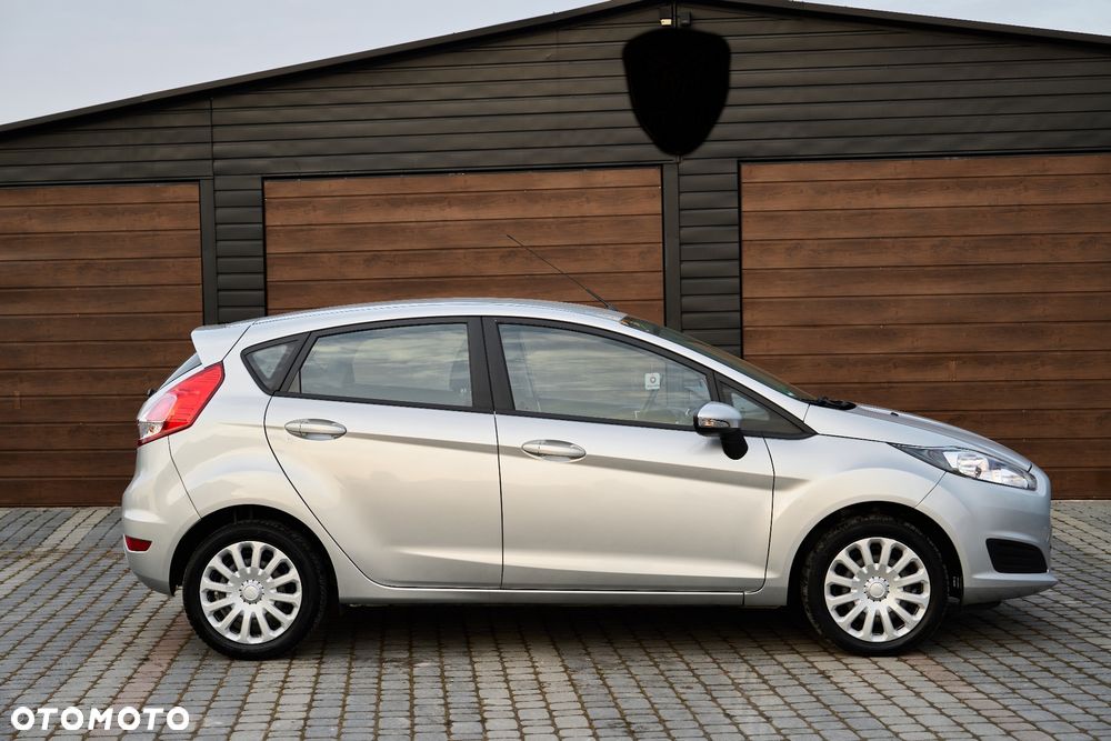 Ford Fiesta - 8