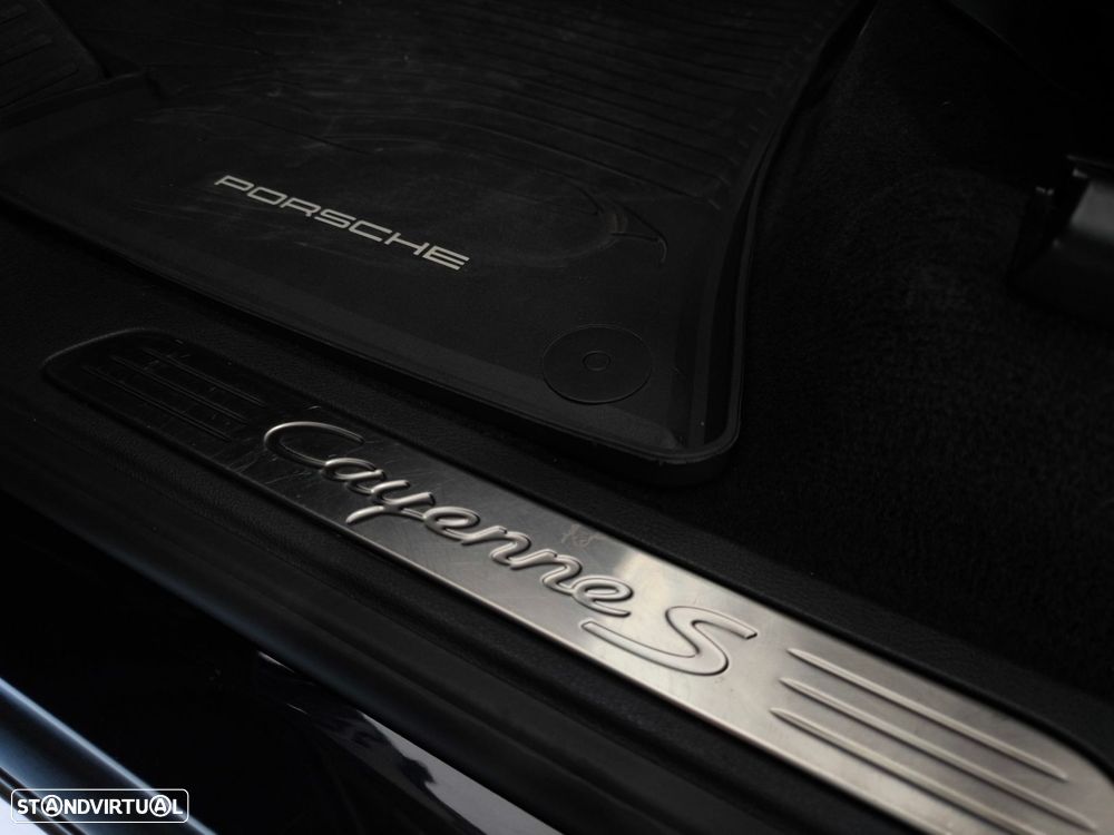 Porsche Cayenne S E-Hybrid - 27