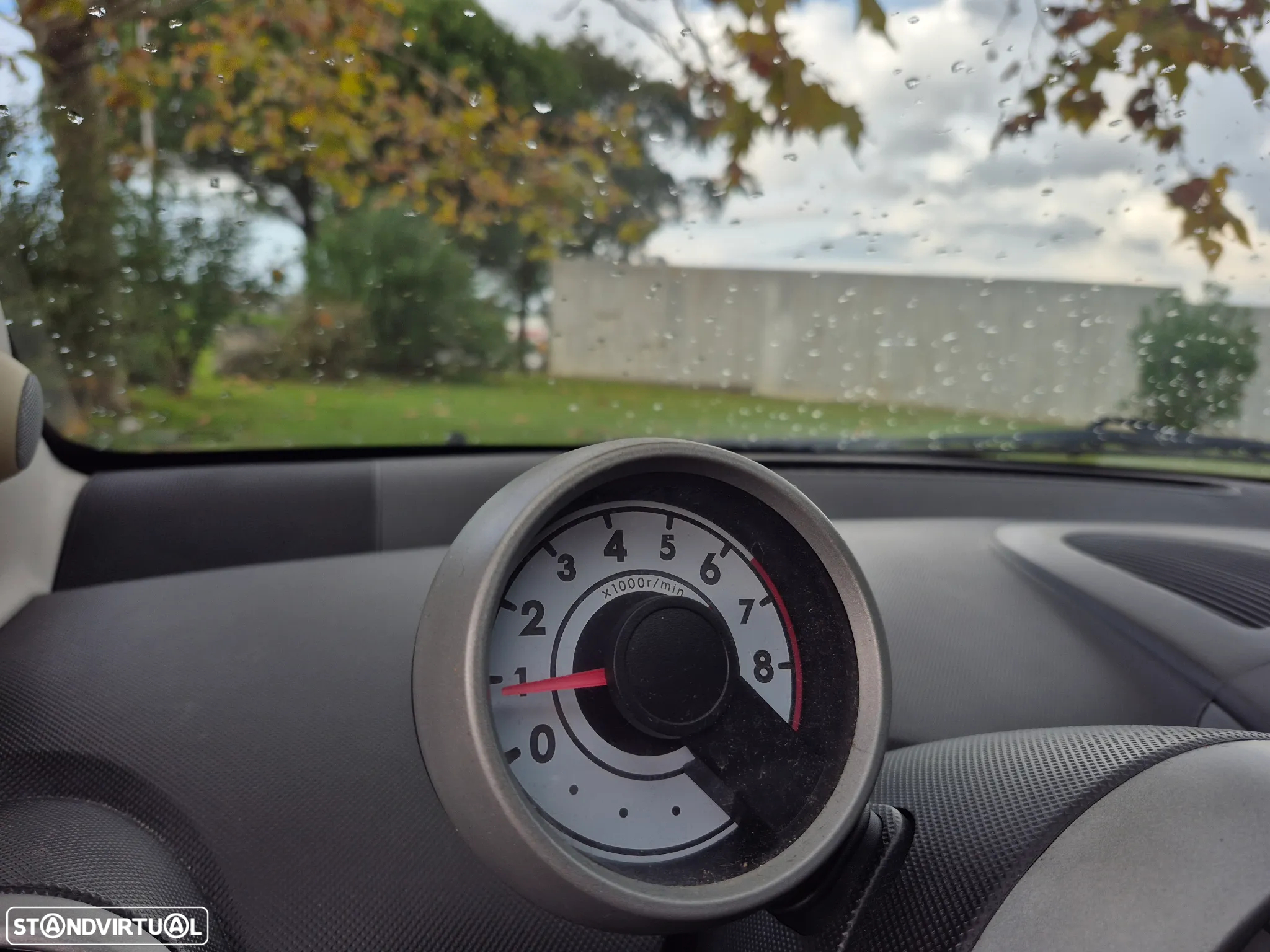 Toyota Aygo 1.0 + AC - 8