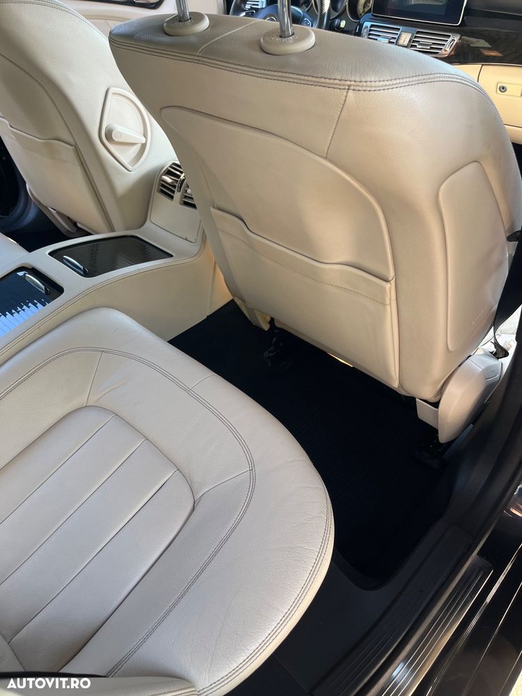 Mercedes-Benz CLS 220 d Aut - 10