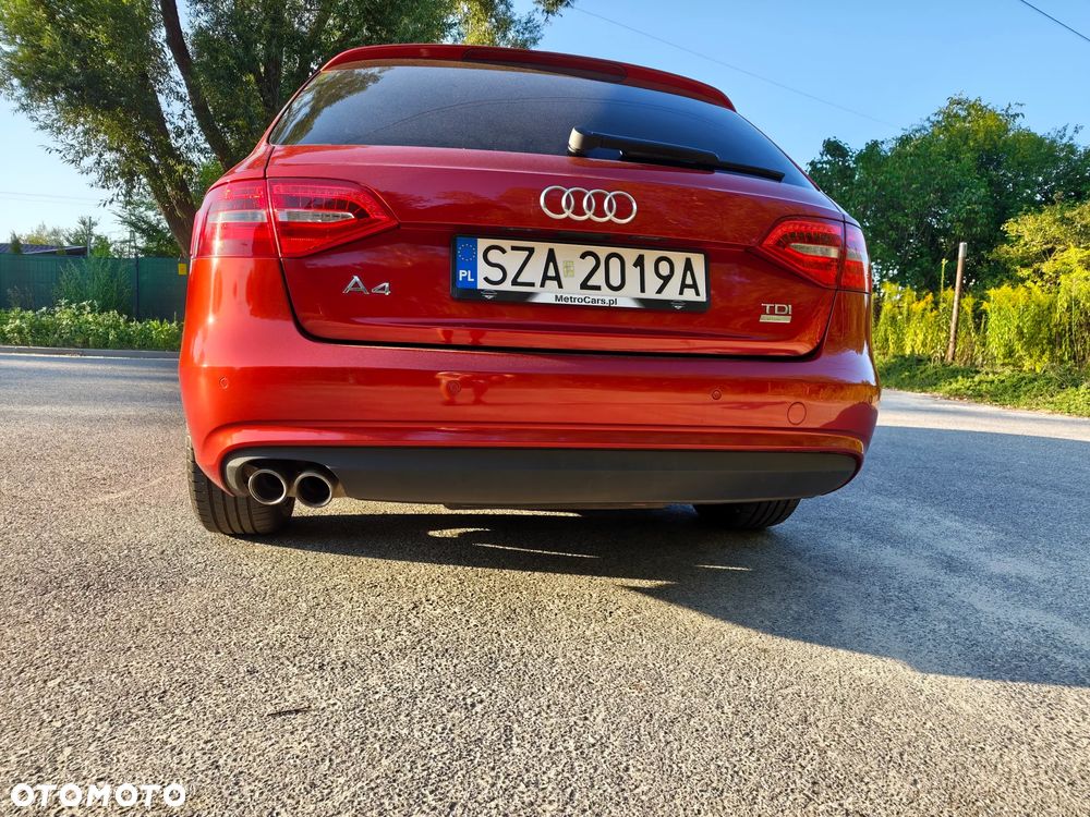 Audi A4 Avant 2.0 TDI ultra - 32