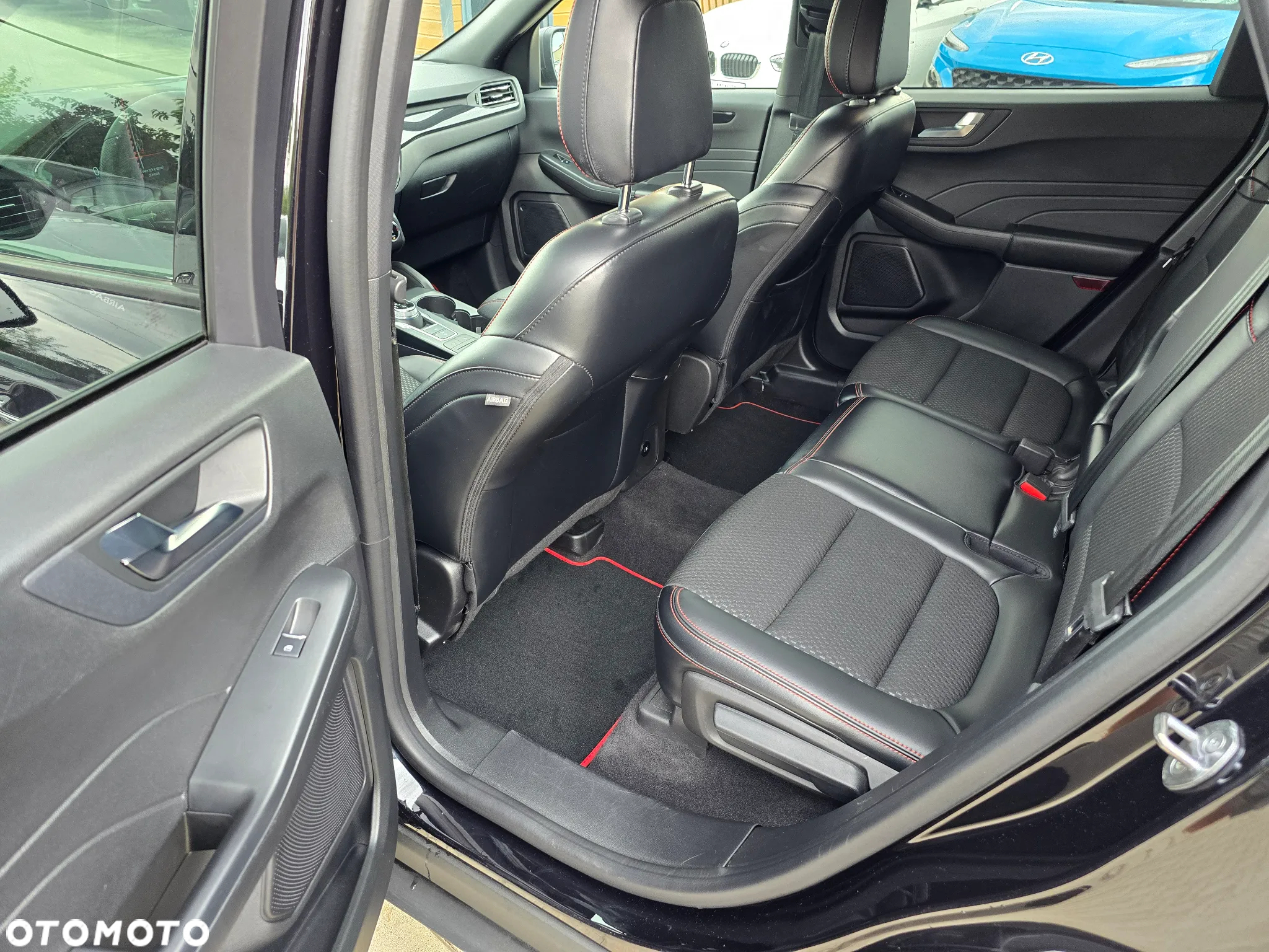 Ford Escape - 9