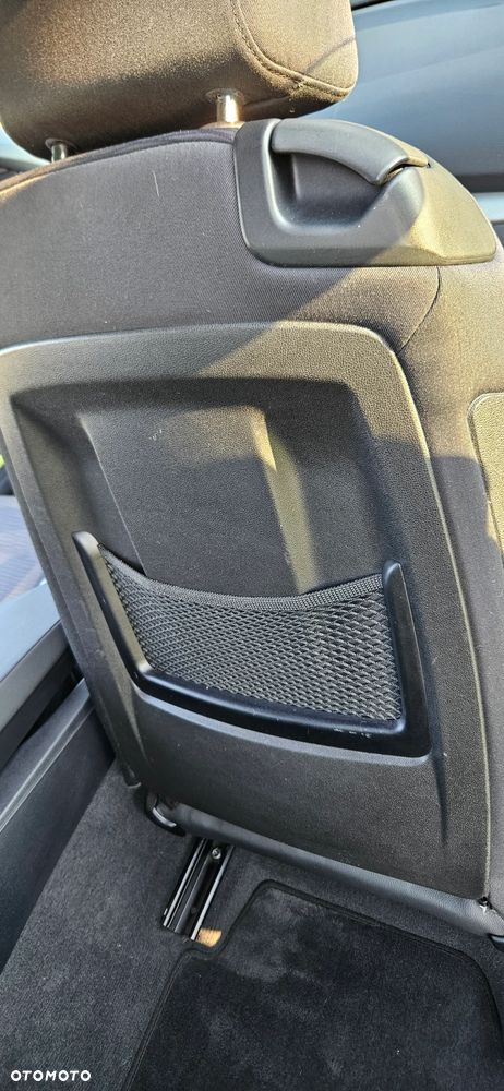 BMW Seria 1 116i - 16