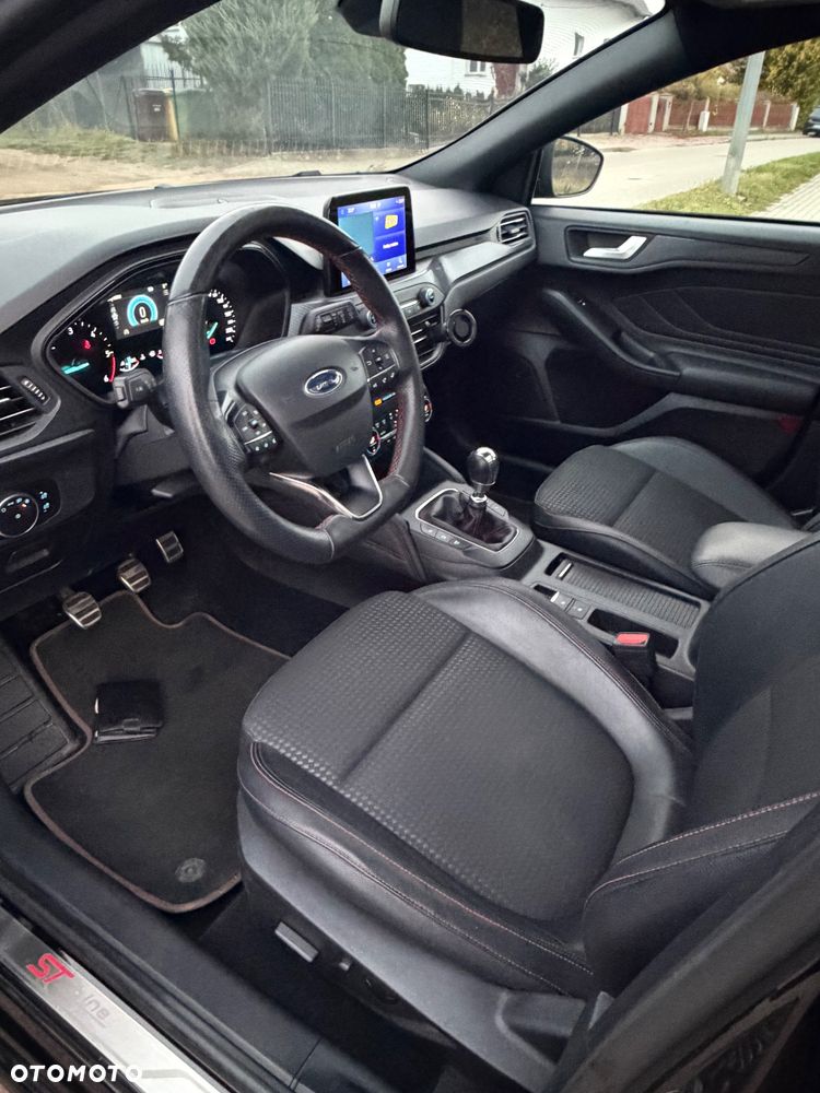 Ford Focus 1.5 EcoBlue ST-Line - 10