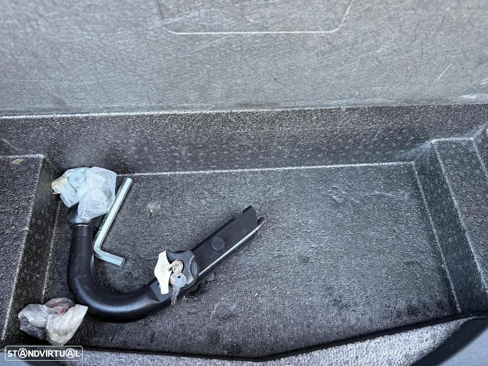 Land Rover Range Rover Evoque 2.0 eD4 SE Dynamic - 17