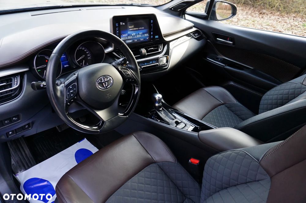 Toyota C-HR Business-Edition - 22