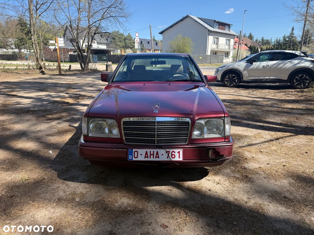 Mercedes-Benz W124 (1984-1993) - 16