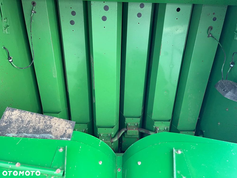 John Deere 2066 HillMaster - 9