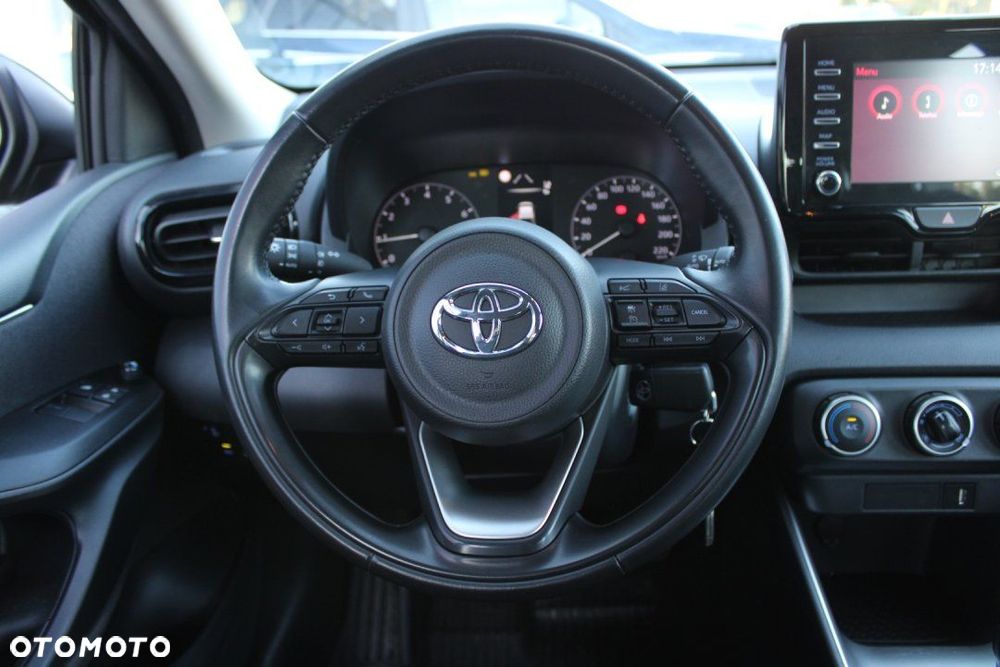 Toyota Yaris - 16