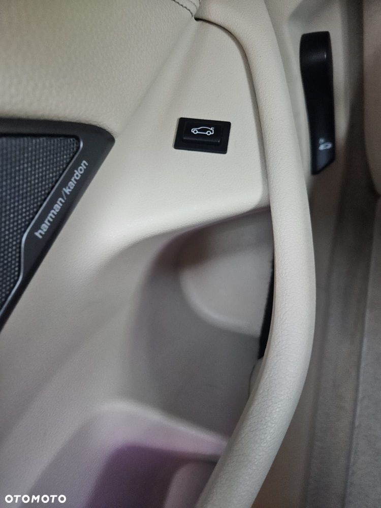 BMW Seria 5 520d xDrive Sport Line sport - 20