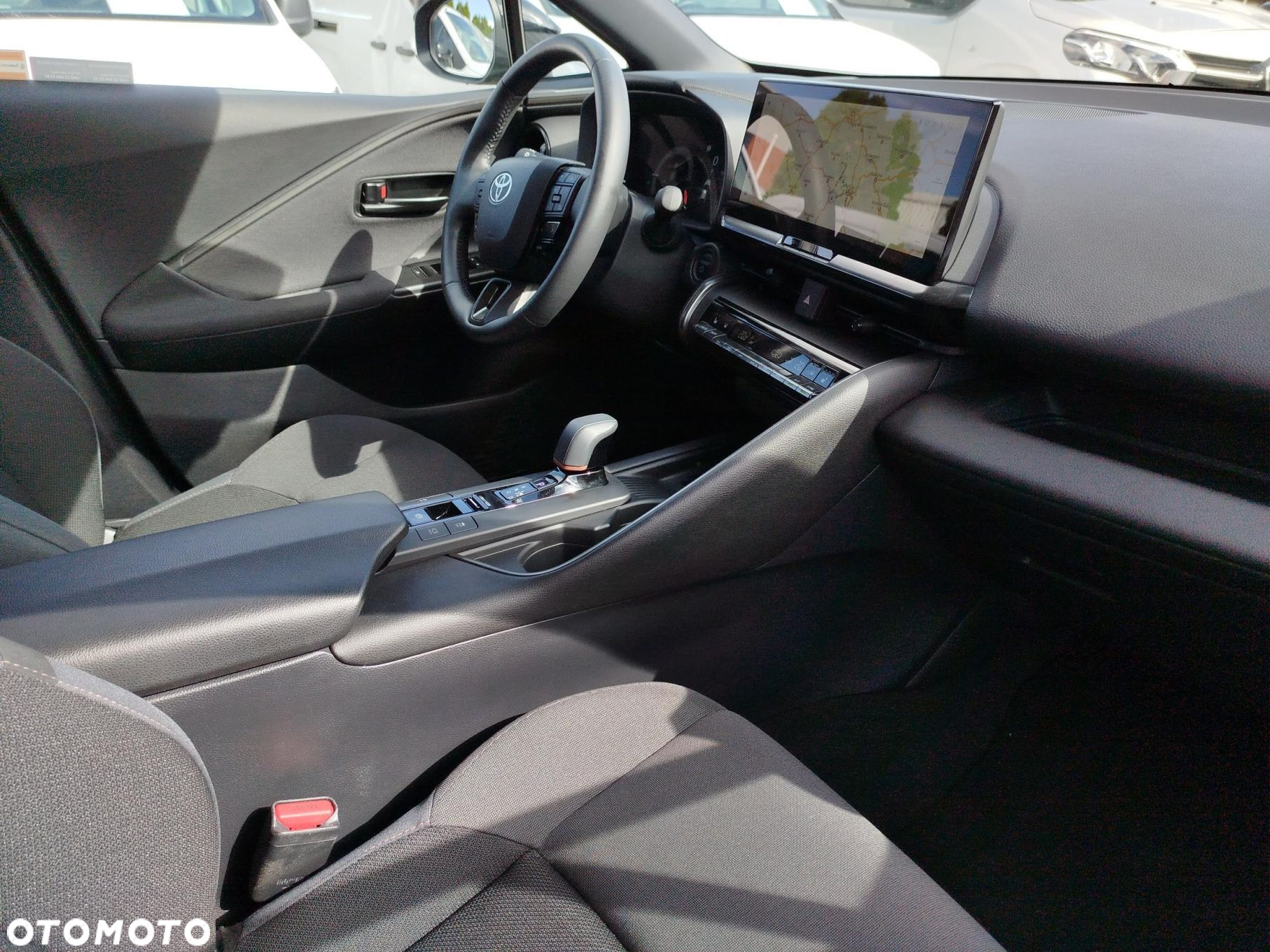 Toyota C-HR - 9