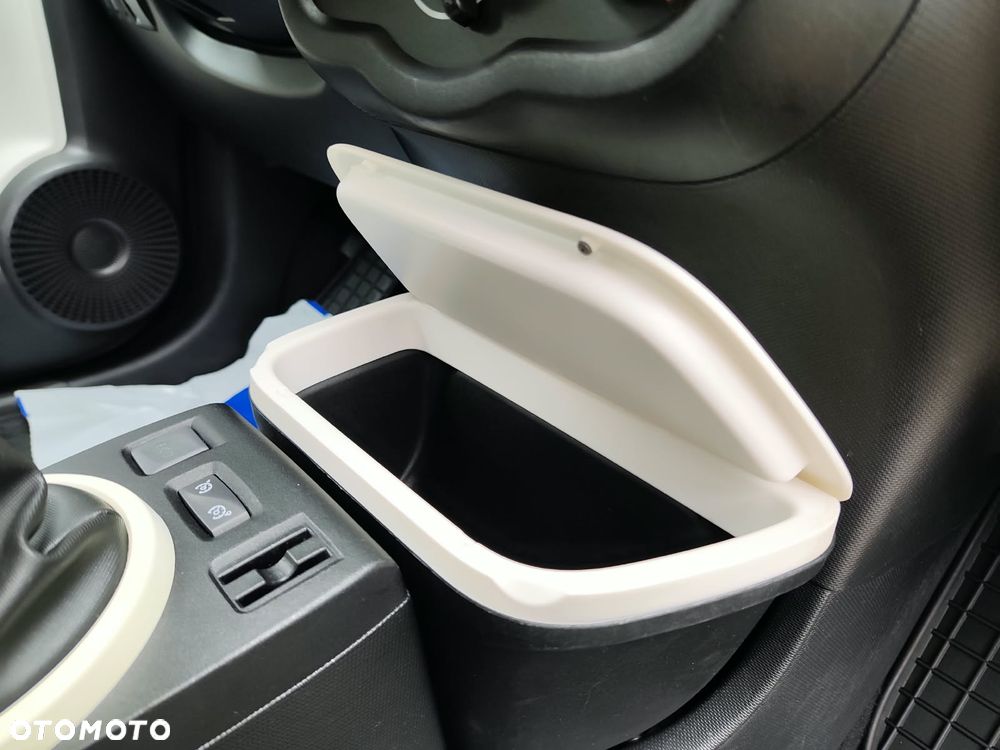 Renault Twingo ENERGY TCe 90 Intens - 28