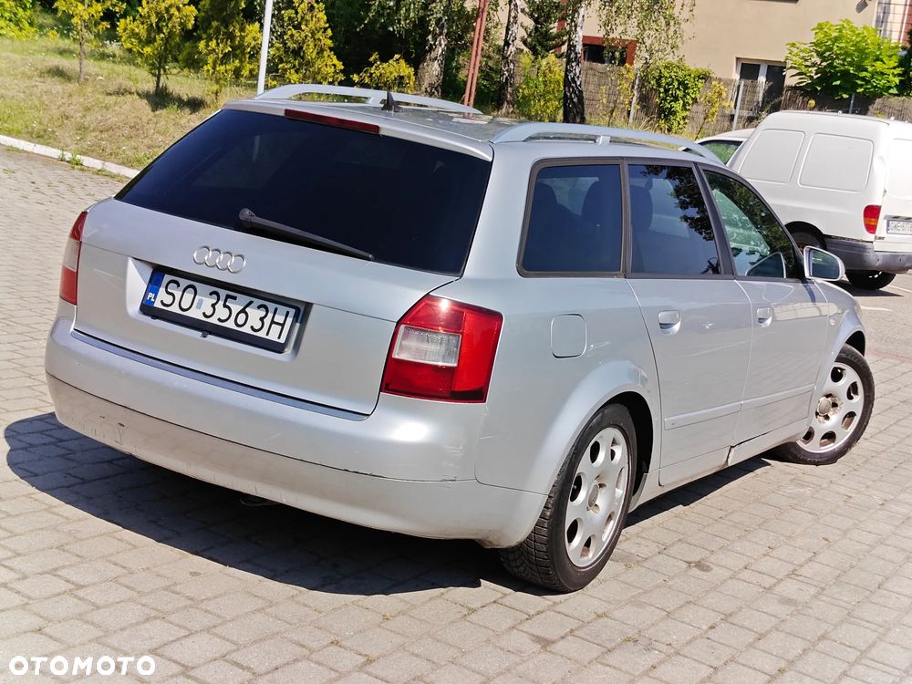 Audi A4 Limousine 2.5 TDI Quattro Tiptronic - 3
